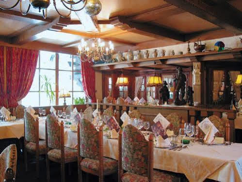 גינסהיים-גוסטבסבורג Hotel Peter Schaefer מראה חיצוני תמונה